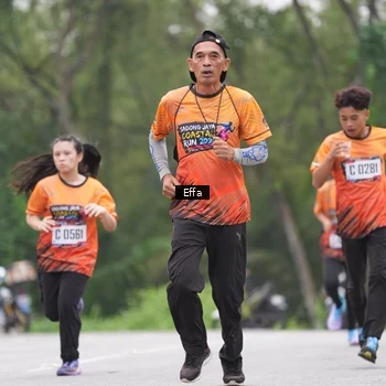 Runner Photo 8039462