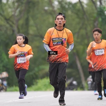 Runner Photo 8039464