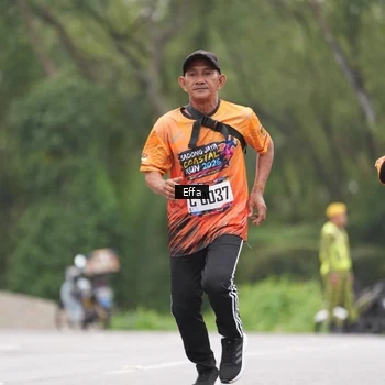 Runner Photo 8039470