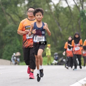 Runner Photo 8039484