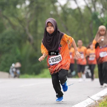 Runner Photo 8039500