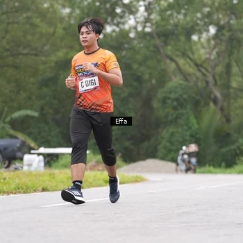 Runner Photo 8039516