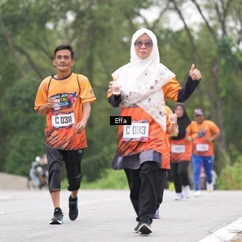 Runner Photo 8039518