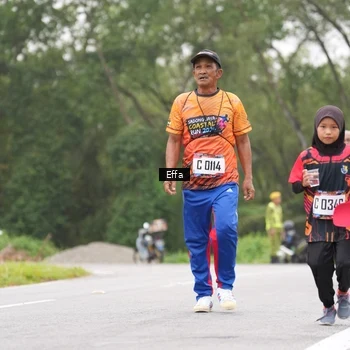 Runner Photo 8039533