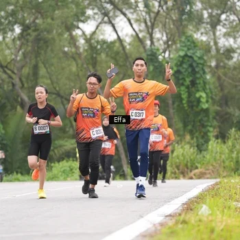 Runner Photo 8039561