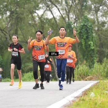 Runner Photo 8039564
