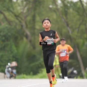 Runner Photo 8039602
