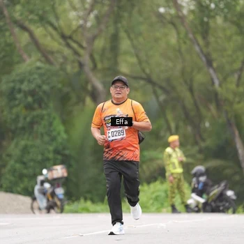 Runner Photo 8039604