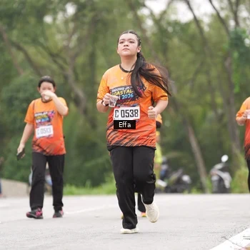 Runner Photo 8039638