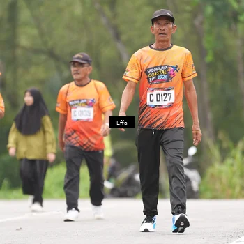 Runner Photo 8039695
