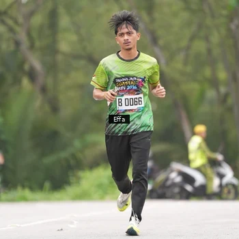 Runner Photo 8039707