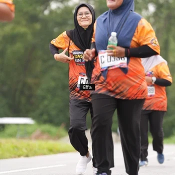 Runner Photo 8039740