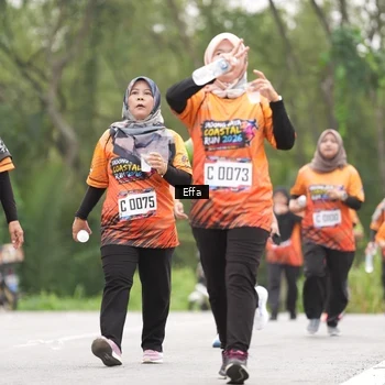 Runner Photo 8039747