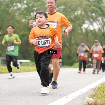Runner Photo 8039752