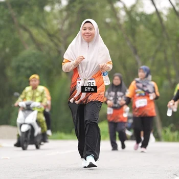Runner Photo 8039753