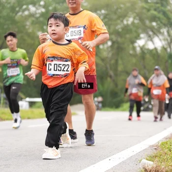 Runner Photo 8039756
