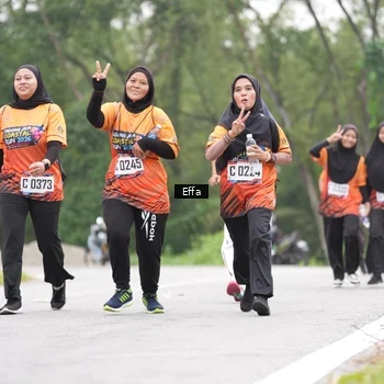 Runner Photo 8039811