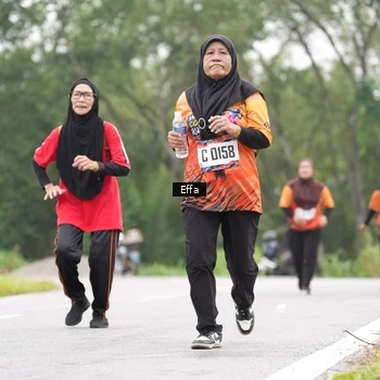 Runner Photo 8039834