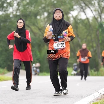 Runner Photo 8039836
