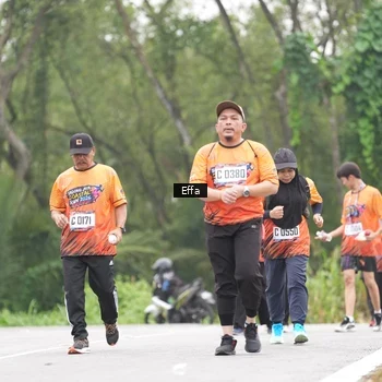 Runner Photo 8039869