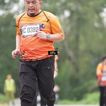 Runner Photo 8039876