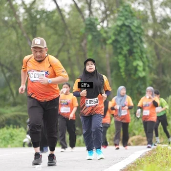 Runner Photo 8039877