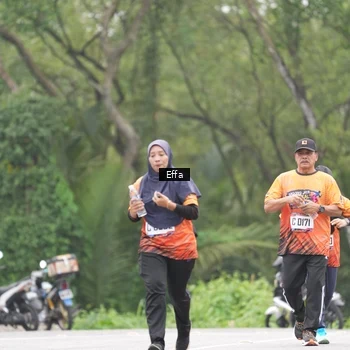 Runner Photo 8039878