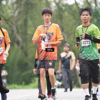 Runner Photo 8039885