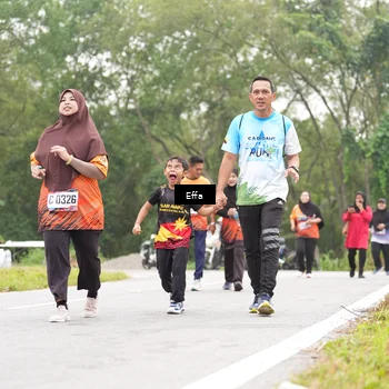 Runner Photo 8039935