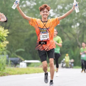 Runner Photo 8039982