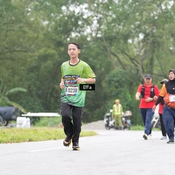 Runner Photo 8039984