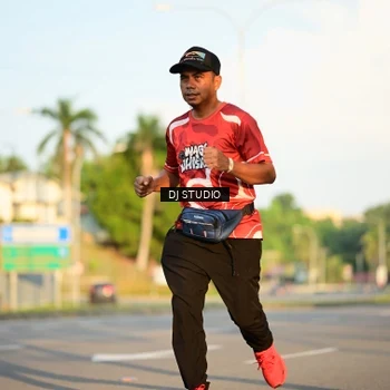 Runner Photo 8040114