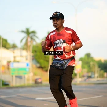Runner Photo 8040116