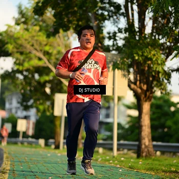 Runner Photo 8040172