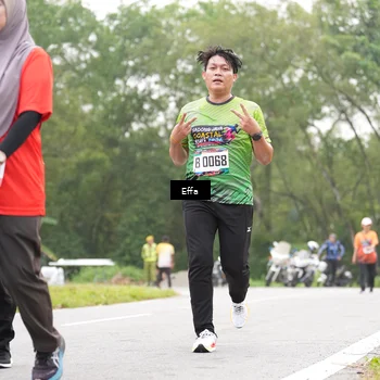 Runner Photo 8040195