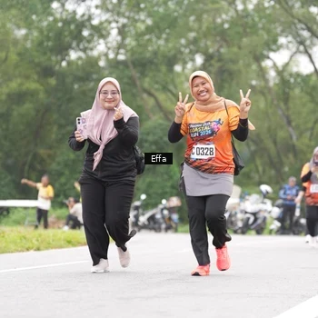 Runner Photo 8040243