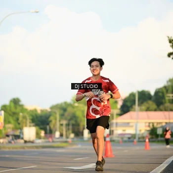 Runner Photo 8040294