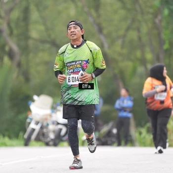 Runner Photo 8040309
