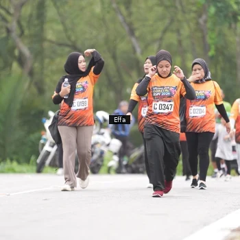 Runner Photo 8040327