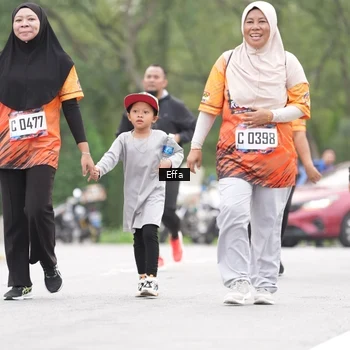 Runner Photo 8040342