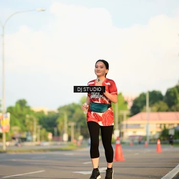 Runner Photo 8040370