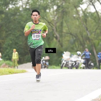 Runner Photo 8040376