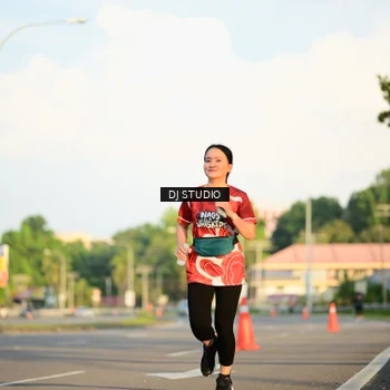 Runner Photo 8040381