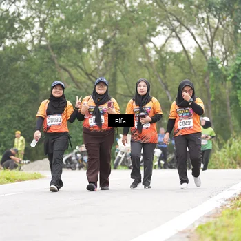 Runner Photo 8040396