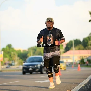 Runner Photo 8040406
