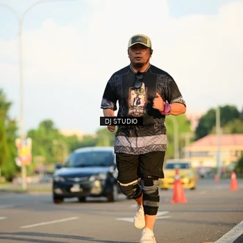 Runner Photo 8040418