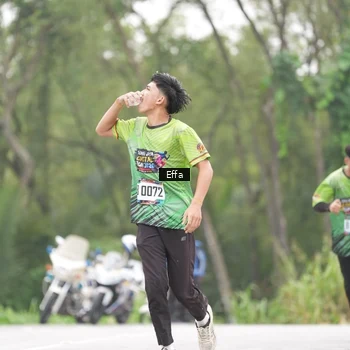 Runner Photo 8040425