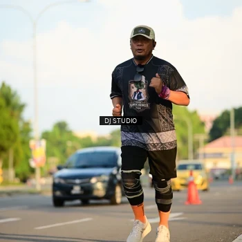 Runner Photo 8040426