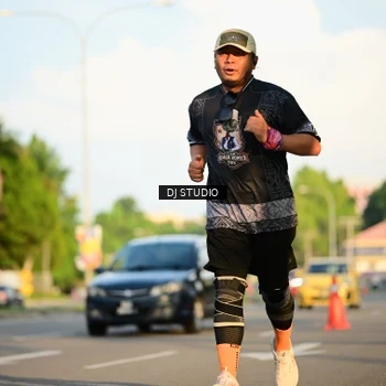 Runner Photo 8040427