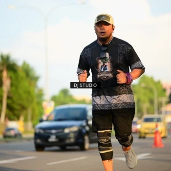Runner Photo 8040428